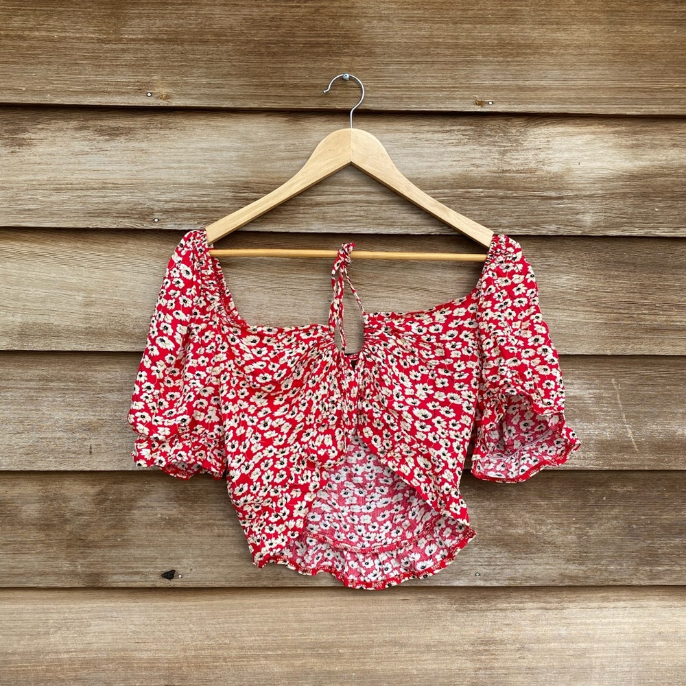 Floral Cropped Blouse